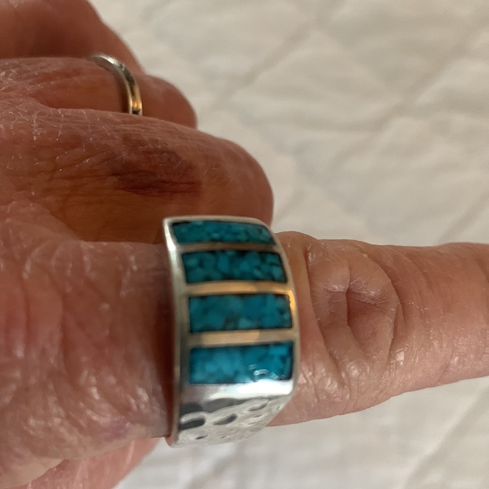 STERLING SILVER INLAID TURQUOISE RING - Picture 9 of 16